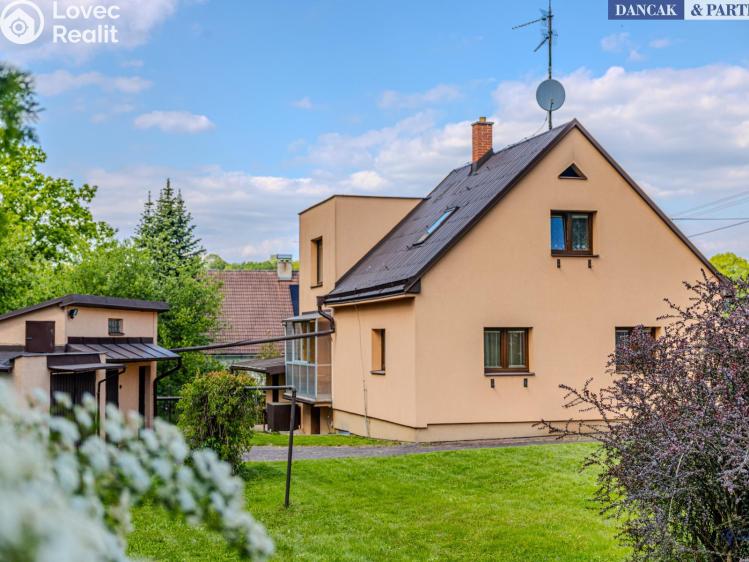 Prodej rodinného domu Bruzovice č. 1