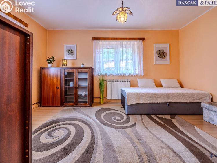 Prodej rodinného domu Bruzovice č. 7