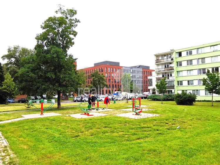 Pronájem bytu 3+KK Praha 8, Nekvasilova č. 14