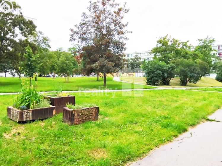 Аренда квартиры 3+KK Praha 8, Nekvasilova č. 27