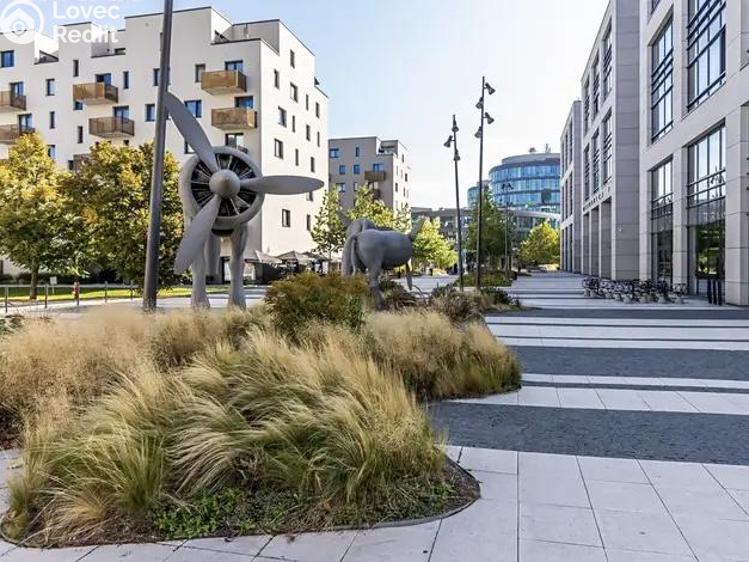 Pronájem bytu 1+KK Praha, Kloudova č. 11