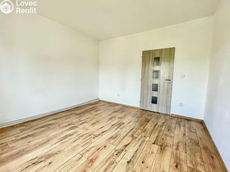 Pronájem bytu 3+KK Mladá Boleslav, Ptácká 210/51 č. 8