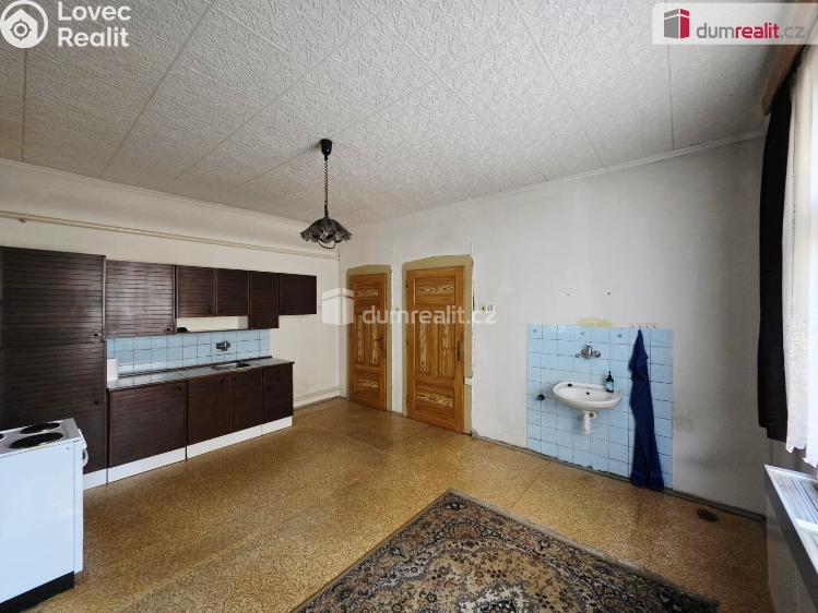 Prodej rodinného domu Městec Králové, Dymokurská č. 2