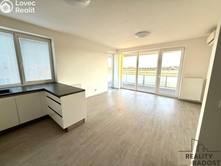 Pronájem bytu 3+KK Olomouc, Topolová č. 3