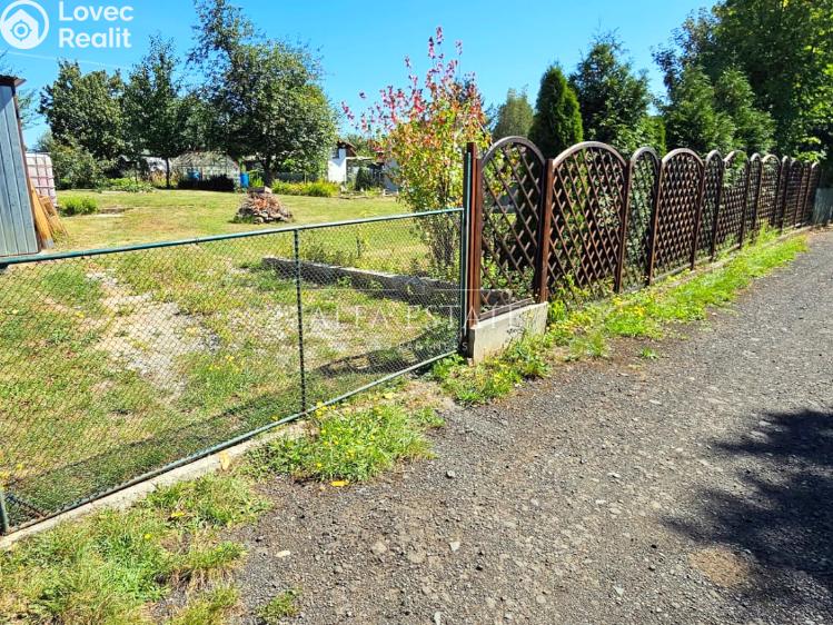 Prodej chaty Ostrov č. 10