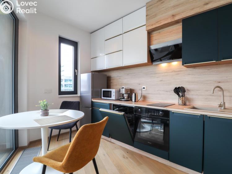 Pronájem bytu 2+KK Praha, Sokolova 719/2 č. 2