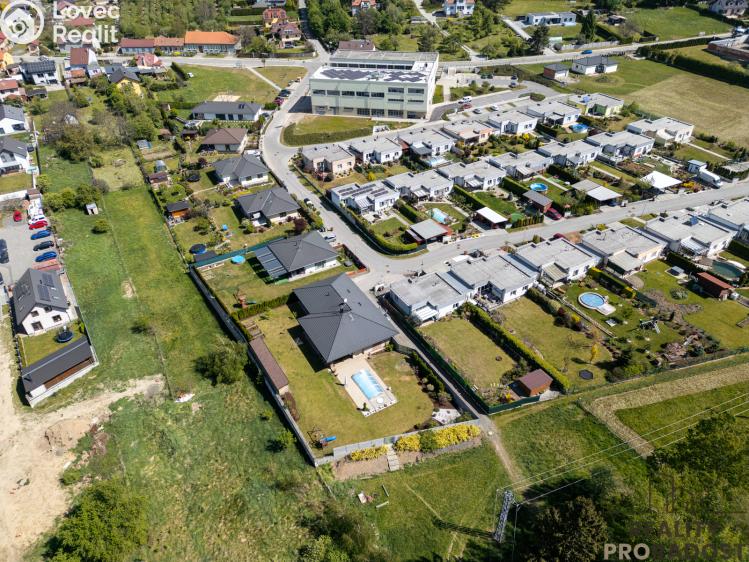 Prodej rodinného domu Srubec, Slunečná č. 34