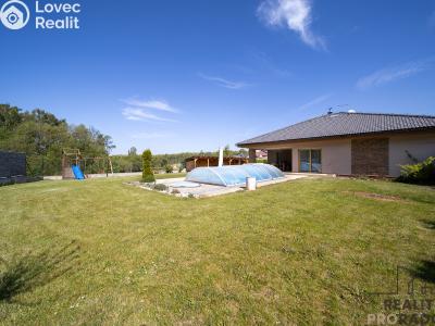 Prodej rodinného domu Srubec, Slunečná č. 4