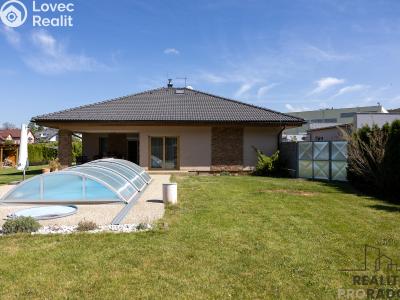 Prodej rodinného domu Srubec, Slunečná č. 6