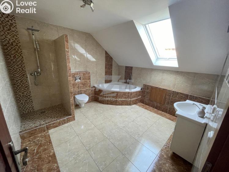 Prodej rodinného domu Šenov, Petřvaldská č. 12