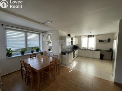 Продажа семейного дома Šenov, Petřvaldská č. 1