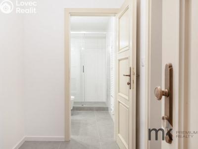 Sale apartment 2+KK Praha, Studentská č. 2