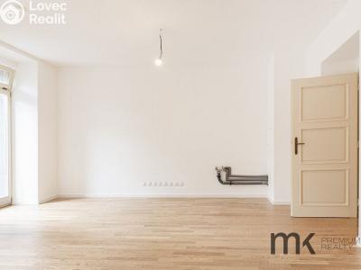 Sale apartment 2+KK Praha, Studentská č. 3