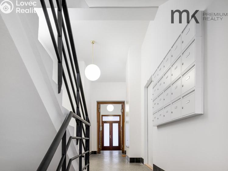 Prodej bytu 2+KK Praha, Hanusova č. 12