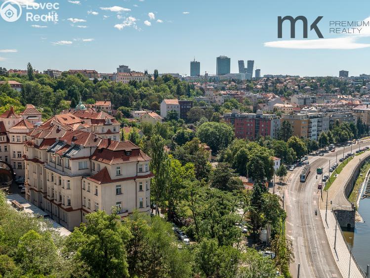 Pronájem bytu 1+1 Praha, Na bitevní pláni č. 20