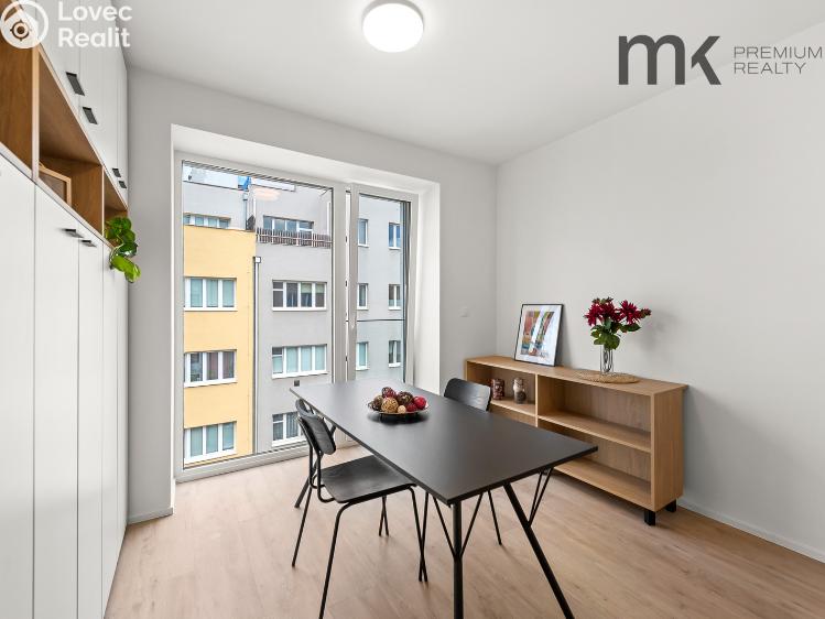 Pronájem bytu 1+1 Praha, Na bitevní pláni č. 16