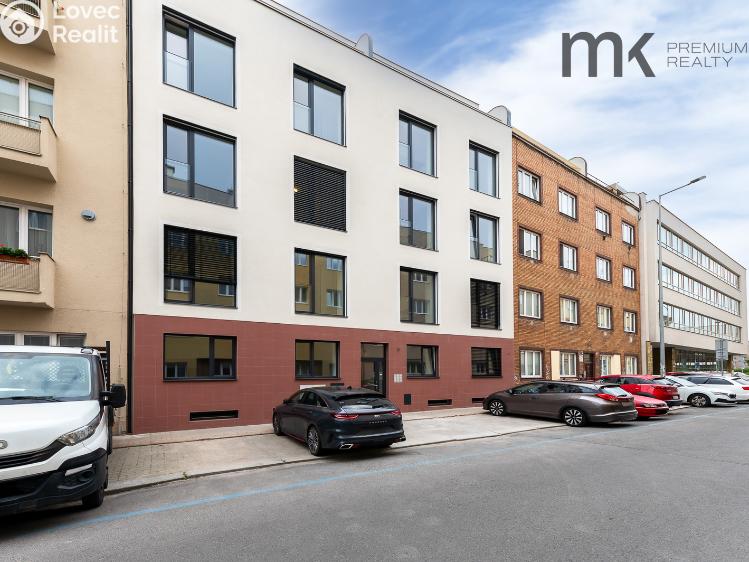 Аренда квартиры 1+KK Praha, Na bitevní pláni 1185/40 č. 17