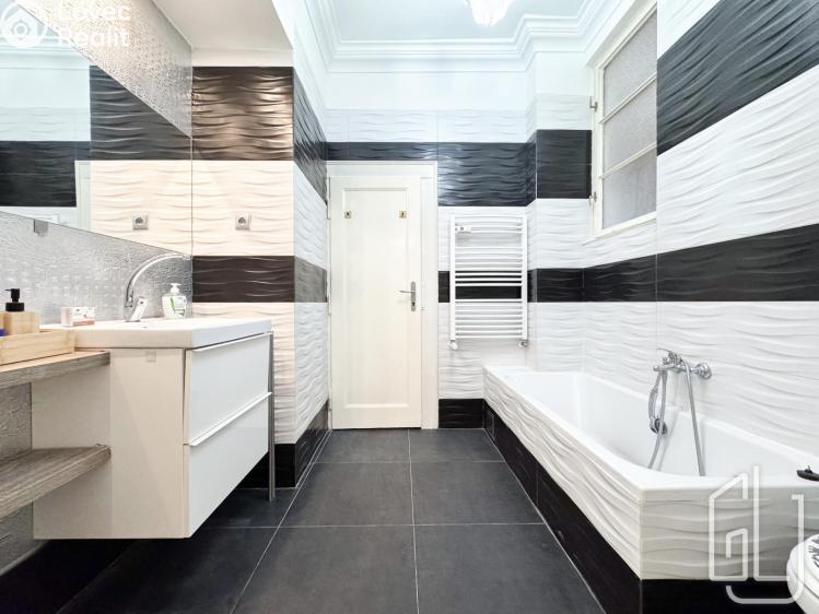 Pronájem bytu 4+1 Praha, Soukenická č. 8