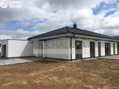 Prodej rodinného domu Hluboká nad Vltavou, Třešňovka č. 1