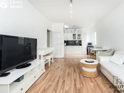 Sale apartment 3+KK Praha, Slévačská č. 1