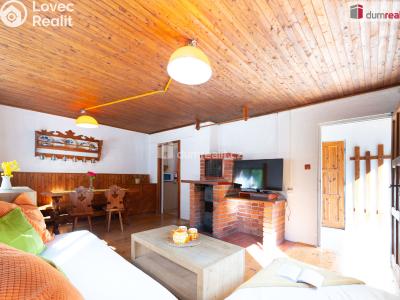 Sale hut Strážkovice č. 4