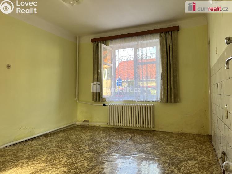 Prodej rodinného domu Žižice č. 10