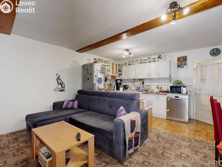 Sale family house Ježená č. 10