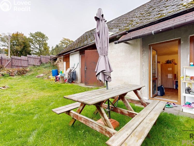 Sale family house Ježená č. 33