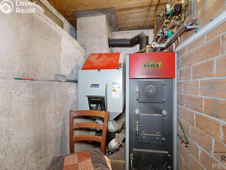 Sale family house Ježená č. 37