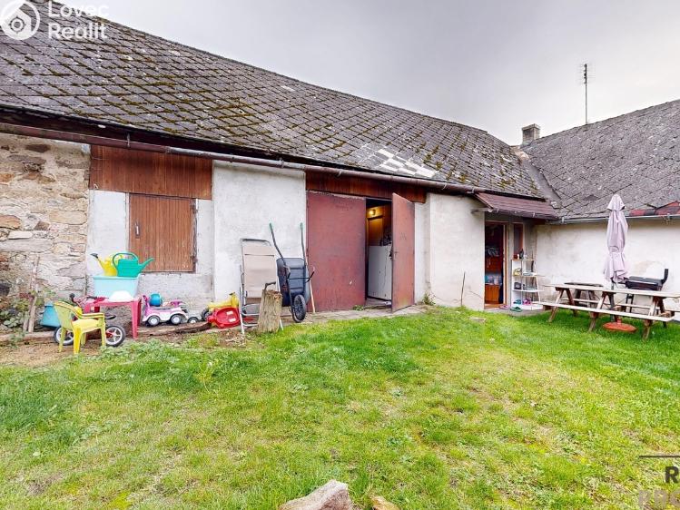 Sale family house Ježená č. 39