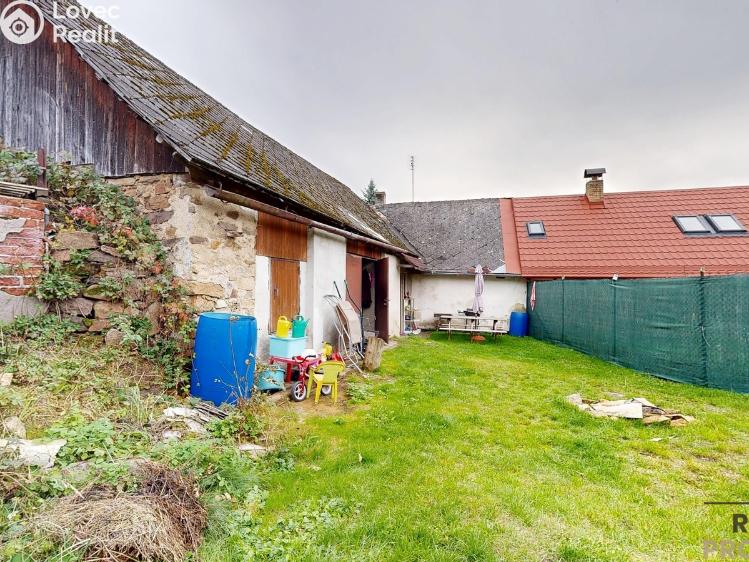 Sale family house Ježená č. 40