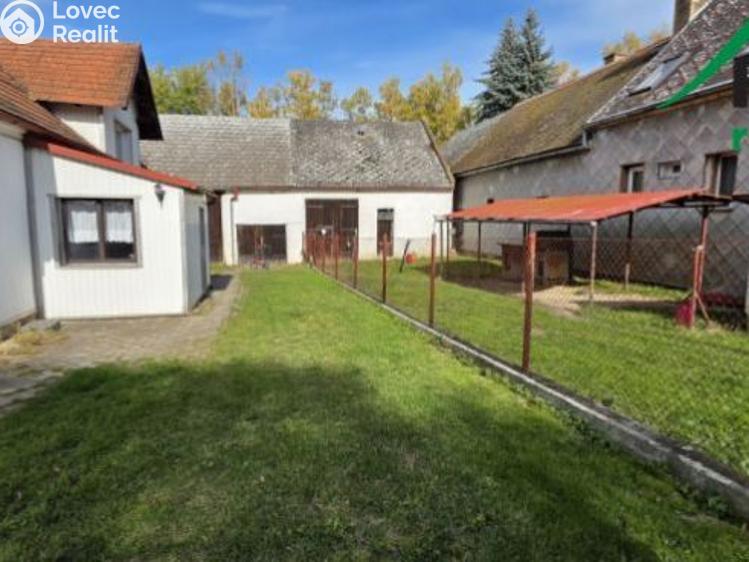 Продаж сімейного будинку Jemnice, Hlinné č. 21