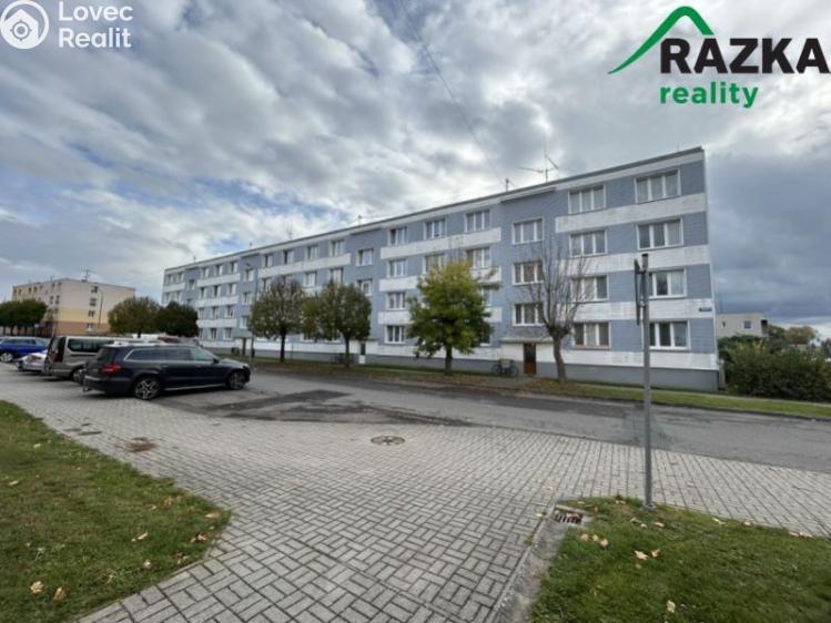 Sale apartment 3+1 Bor, Borská č. 18