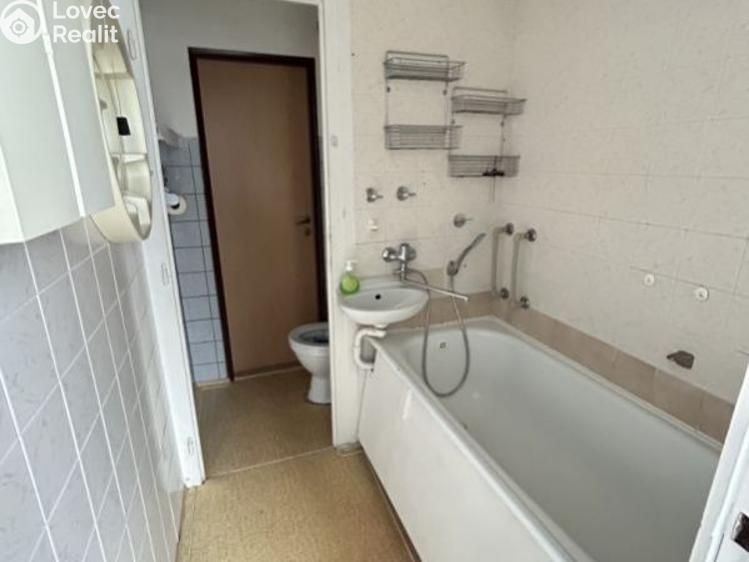 Sale apartment 3+1 Bor, Borská č. 5