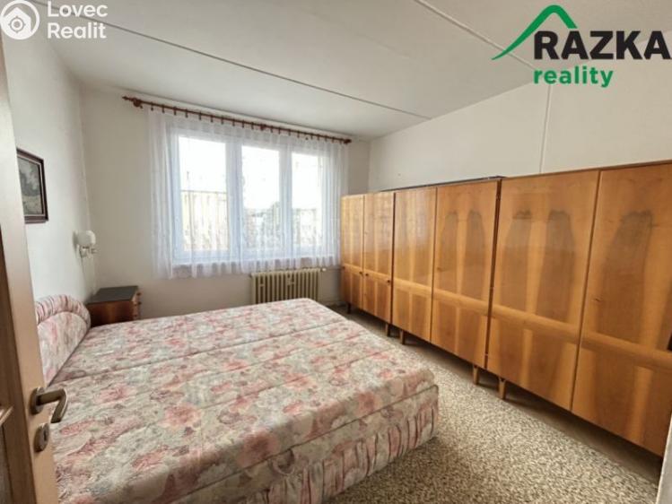 Sale apartment 3+1 Bor, Borská č. 10