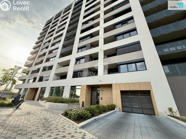 Pronájem garáže Praha 12, Zimova č. 1