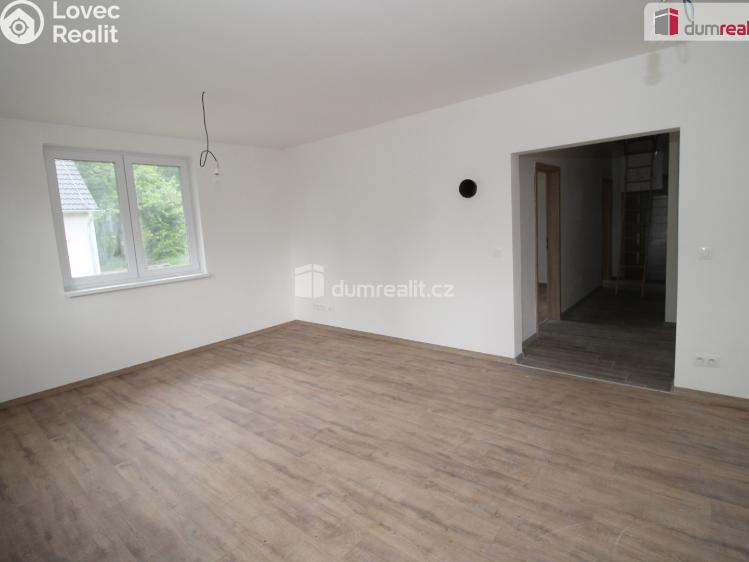 Prodej rodinného domu Mnichov č. 12