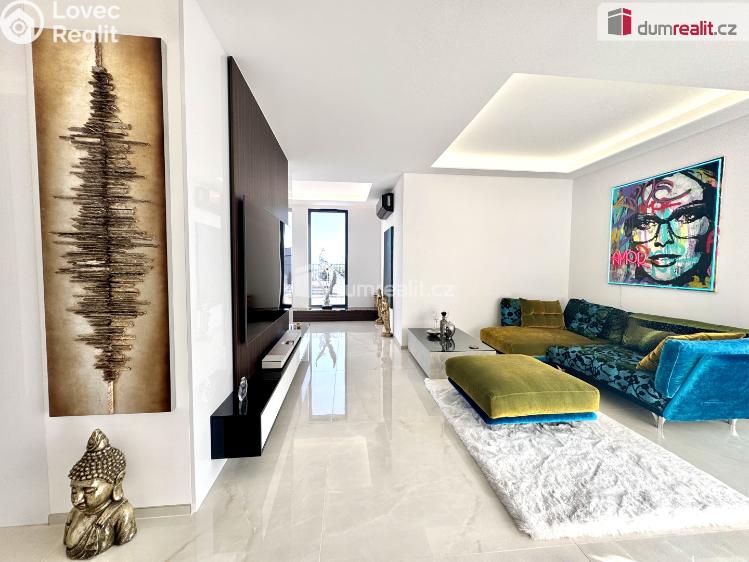 Prodej bytu 3+KK Praha-Štěrboholy, K učilišti č. 12