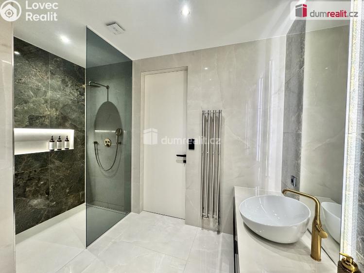 Prodej bytu 3+KK Praha-Štěrboholy, K učilišti č. 14