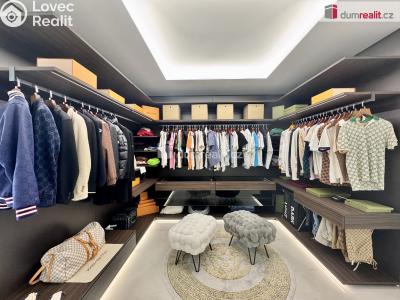 Prodej bytu 3+KK Praha-Štěrboholy, K učilišti č. 4