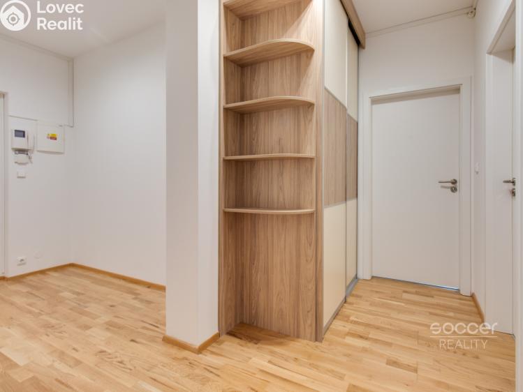 Pronájem bytu 3+KK Praha, Paťanka č. 8