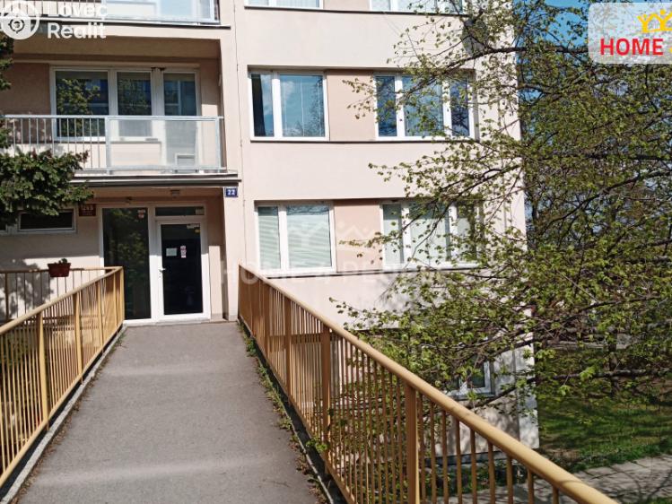 Pronájem bytu 2+1 Praha 4, V zápolí č. 28