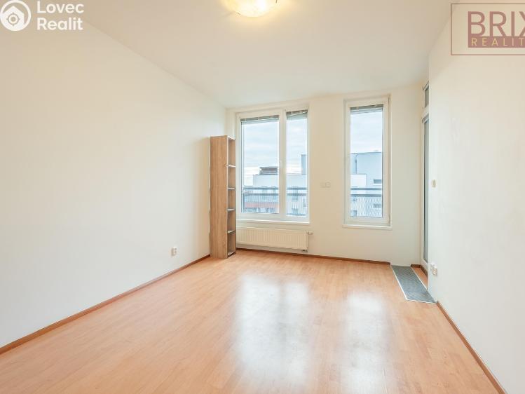 Pronájem bytu 2+KK Praha, Karla Kryla 2659/10 č. 3