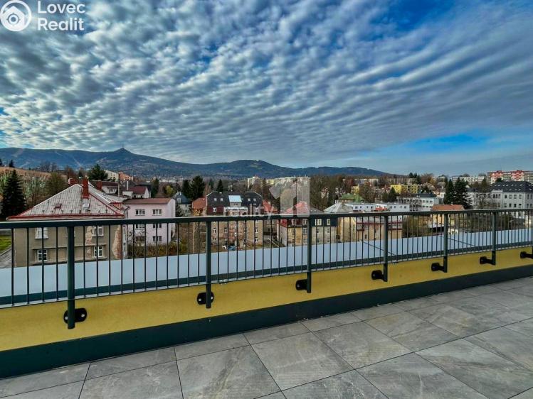 Продажа квартиры 4+KK Liberec, Švermova č. 4