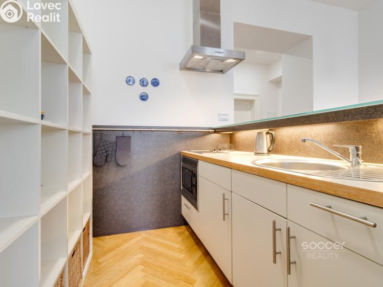 Pronájem bytu 2+KK Praha, Moravská č. 15