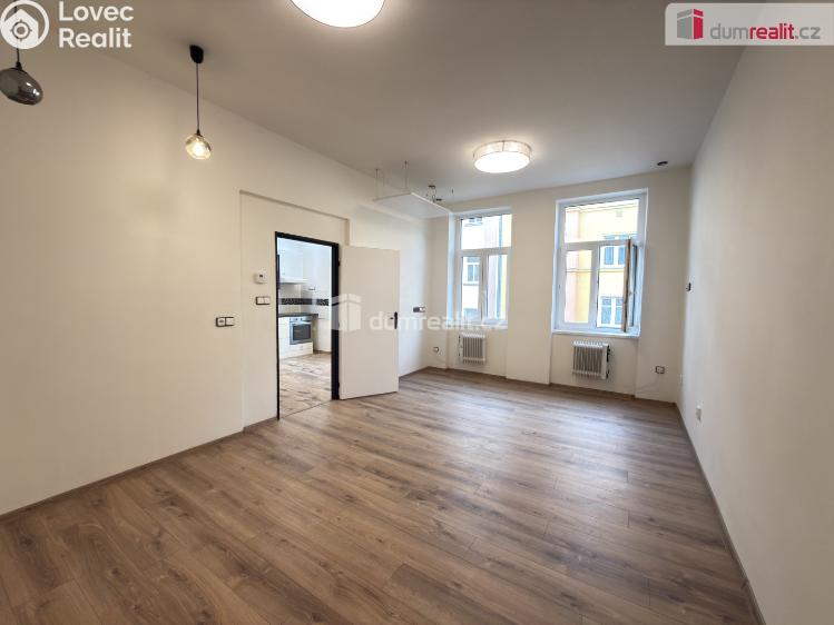 Pronájem bytu 2+KK Děčín, Jungmannova č. 2