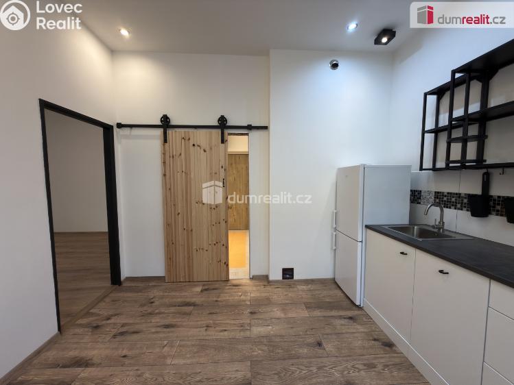 Pronájem bytu 2+KK Děčín, Jungmannova č. 10