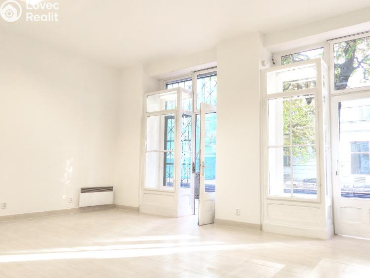 Prodej obchodního prostoru Praha č. 6