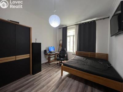 Rent apartment 2+KK Praha, Jeseniova č. 2