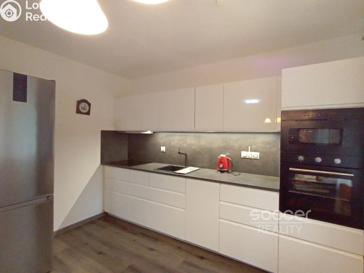 Pronájem bytu 1+KK Praha, Teplická č. 1